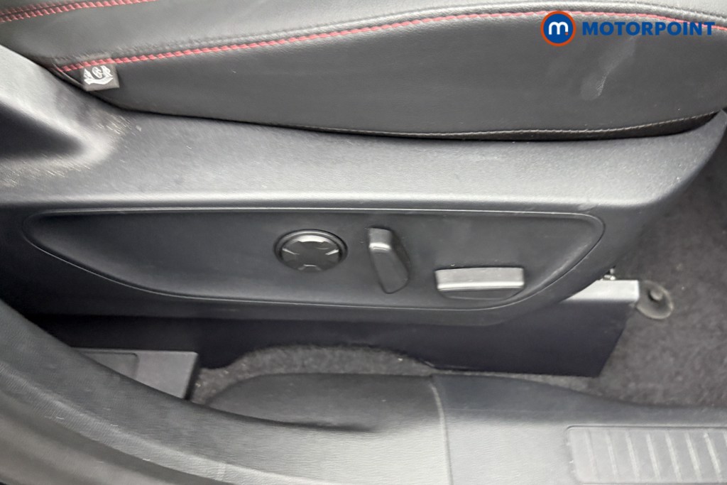 Ford Kuga St-Line X Automatic Petrol Plug-In Hybrid SUV - Stock Number (1548427) - 18th supplementary image