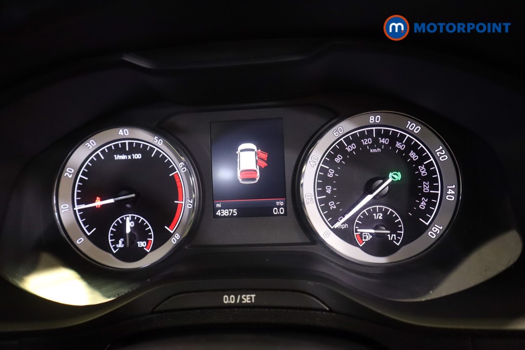 Skoda Karoq Sport Line Automatic Petrol SUV - Stock Number (1548860) - 3rd supplementary image