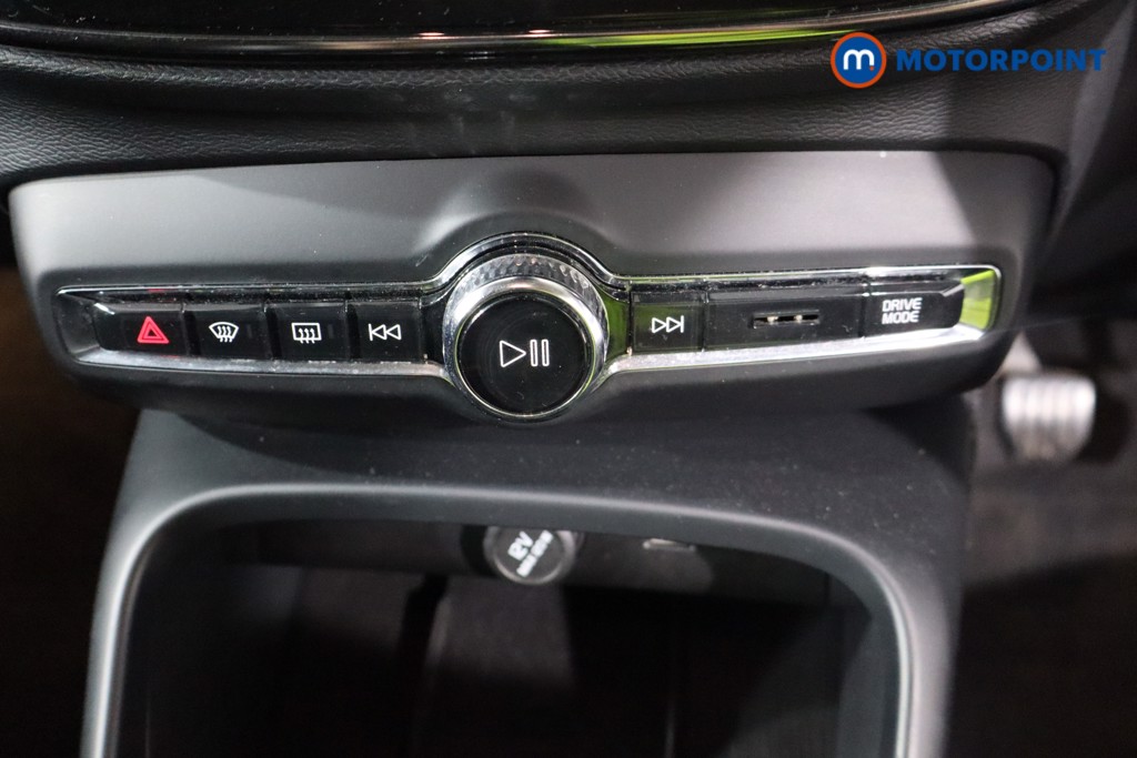 Volvo Xc40 Momentum Manual Petrol SUV - Stock Number (1549044) - 14th supplementary image