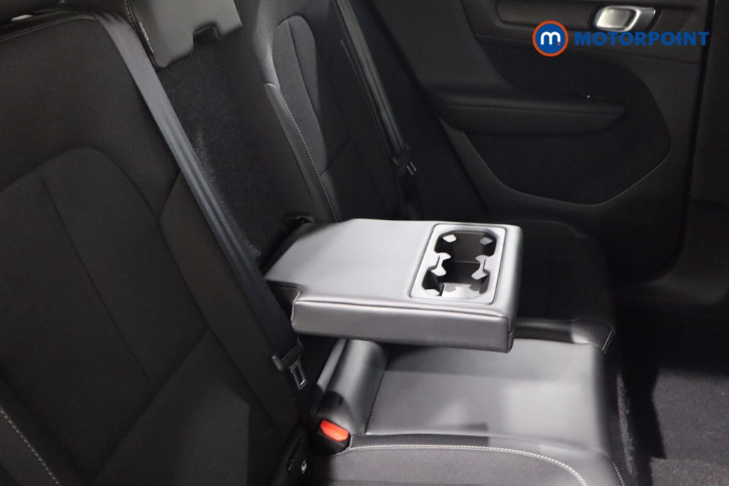 Volvo Xc40 Momentum Manual Petrol SUV - Stock Number (1549044) - 21st supplementary image