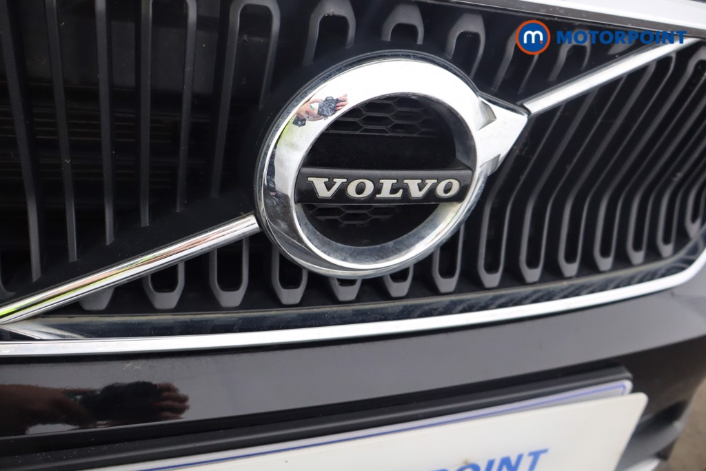 Volvo Xc40 Momentum Manual Petrol SUV - Stock Number (1549044) - 24th supplementary image