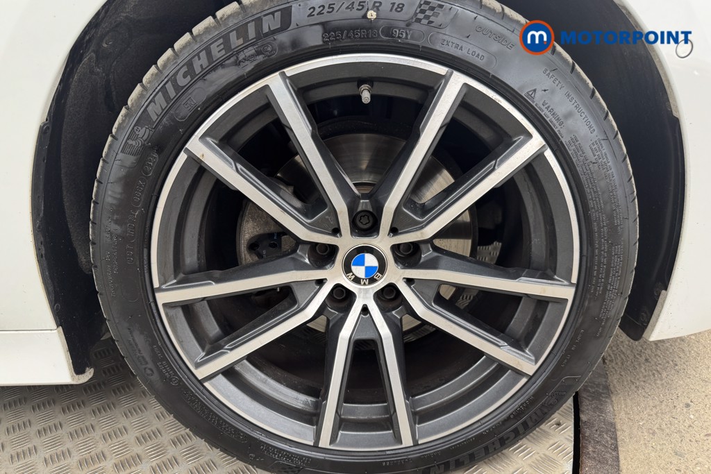 BMW 3 Series Sport Automatic Petrol Saloon - Stock Number (1549503) - 22nd supplementary image