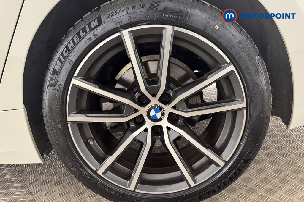 BMW 3 Series Sport Automatic Petrol Saloon - Stock Number (1549503) - 24th supplementary image