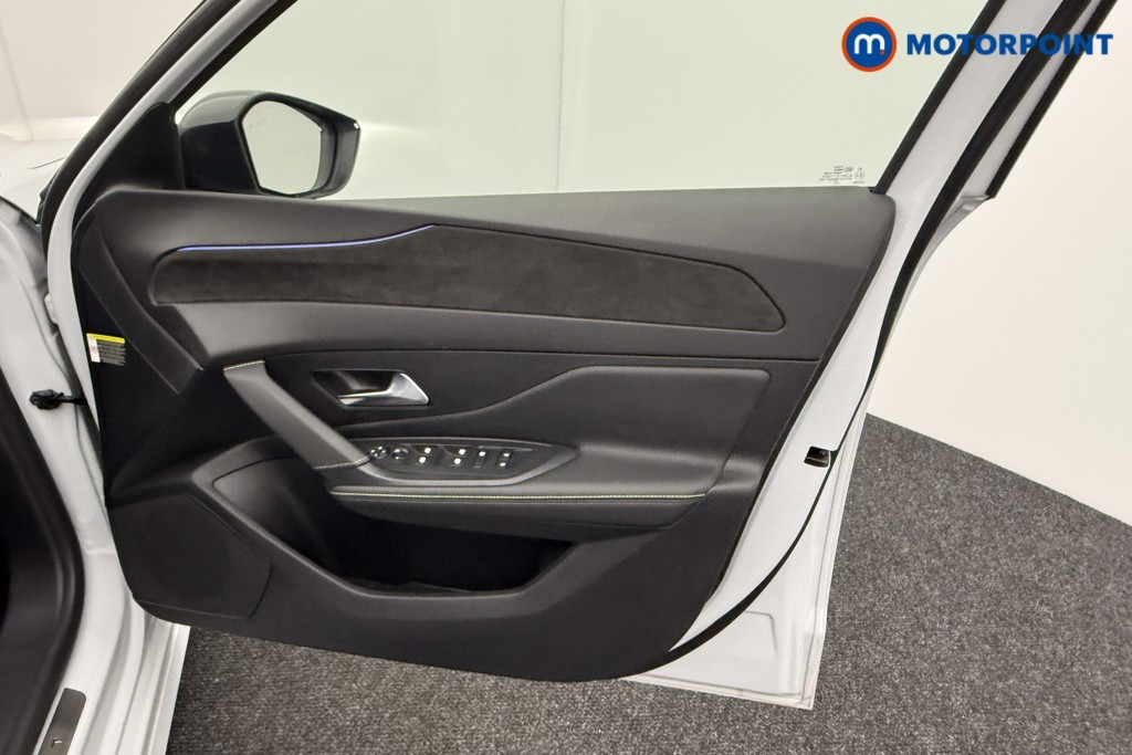 Peugeot 308 GT Automatic Petrol Estate - Stock Number (1549665) - 15th supplementary image
