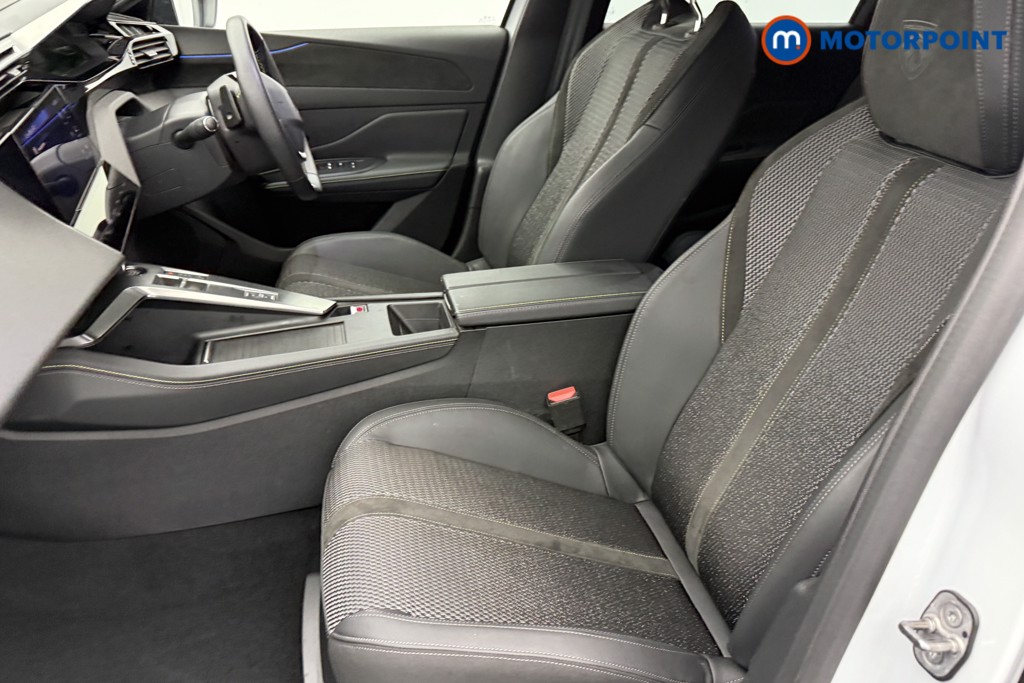 Peugeot 308 GT Automatic Petrol Estate - Stock Number (1549665) - 21st supplementary image