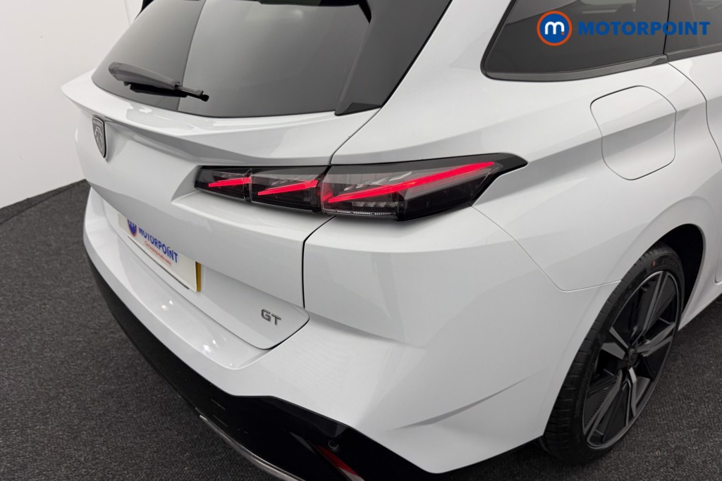 Peugeot 308 GT Automatic Petrol Estate - Stock Number (1549665) - 25th supplementary image