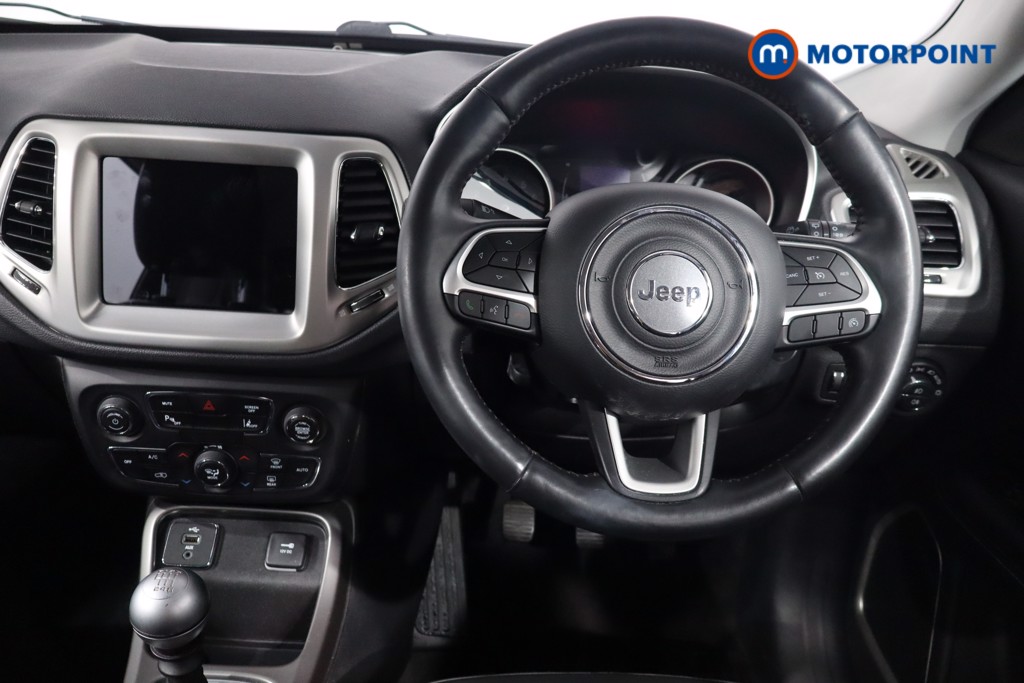 Jeep Compass Longitude Manual Petrol SUV - Stock Number (1549875) - 3rd supplementary image