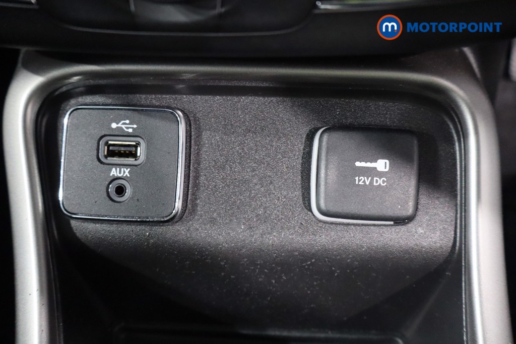 Jeep Compass Longitude Manual Petrol SUV - Stock Number (1549875) - 15th supplementary image