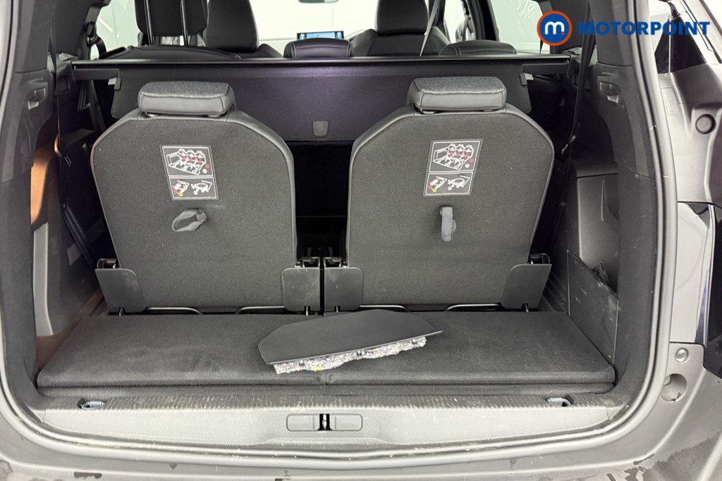 Peugeot 5008 Allure Automatic Diesel SUV - Stock Number (1550107) - 21st supplementary image