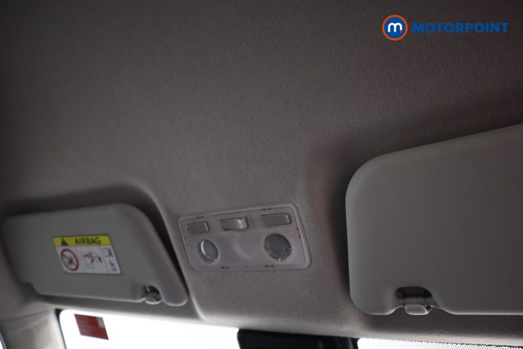 Toyota Yaris Y20 Automatic Petrol-Electric Hybrid Hatchback - Stock Number (1550206) - 6th supplementary image