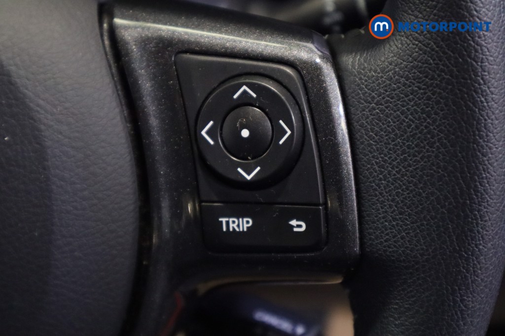 Toyota Yaris Y20 Automatic Petrol-Electric Hybrid Hatchback - Stock Number (1550206) - 9th supplementary image