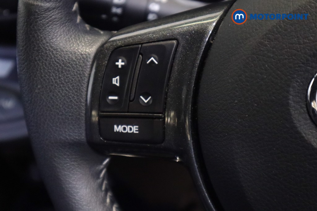Toyota Yaris Y20 Automatic Petrol-Electric Hybrid Hatchback - Stock Number (1550206) - 11th supplementary image