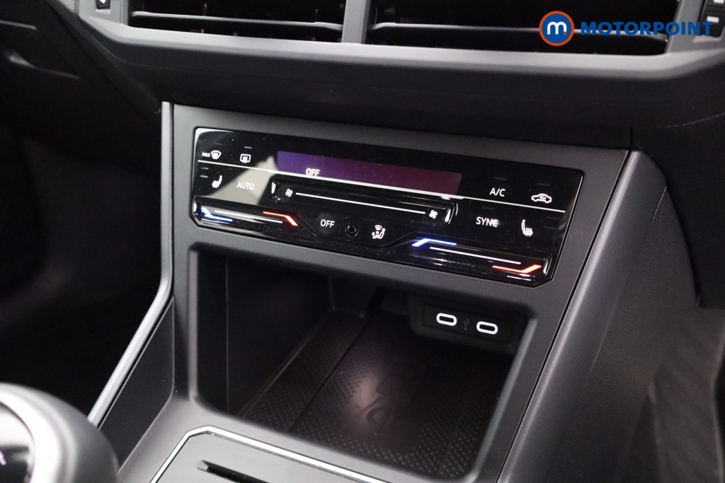 Volkswagen Taigo R-Line Manual Petrol SUV - Stock Number (1550211) - 9th supplementary image