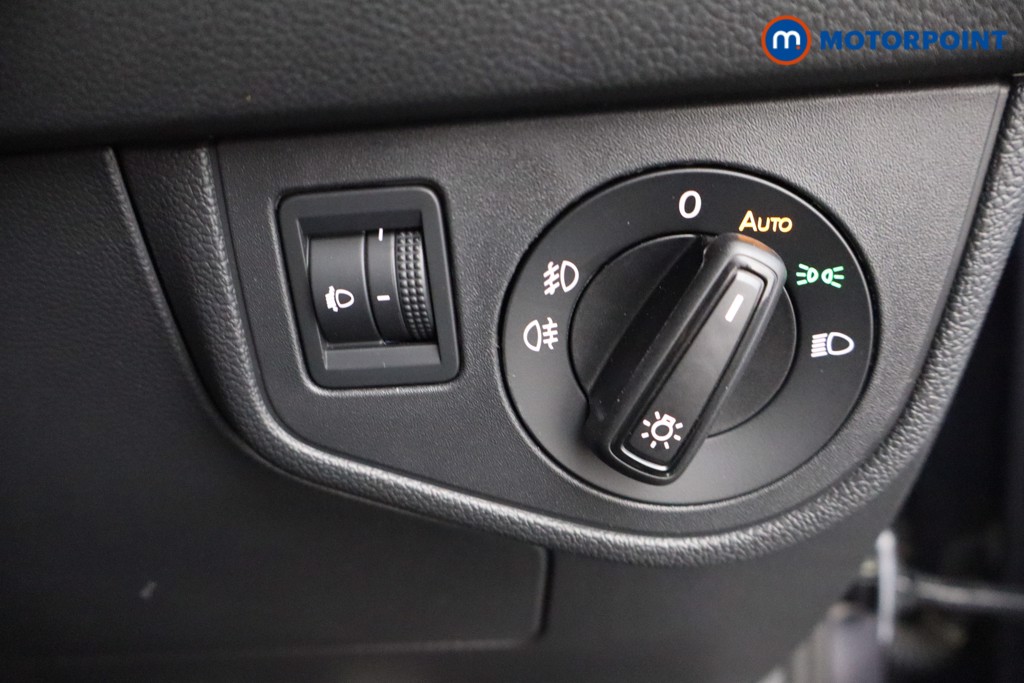 Volkswagen Taigo R-Line Manual Petrol SUV - Stock Number (1550211) - 12th supplementary image