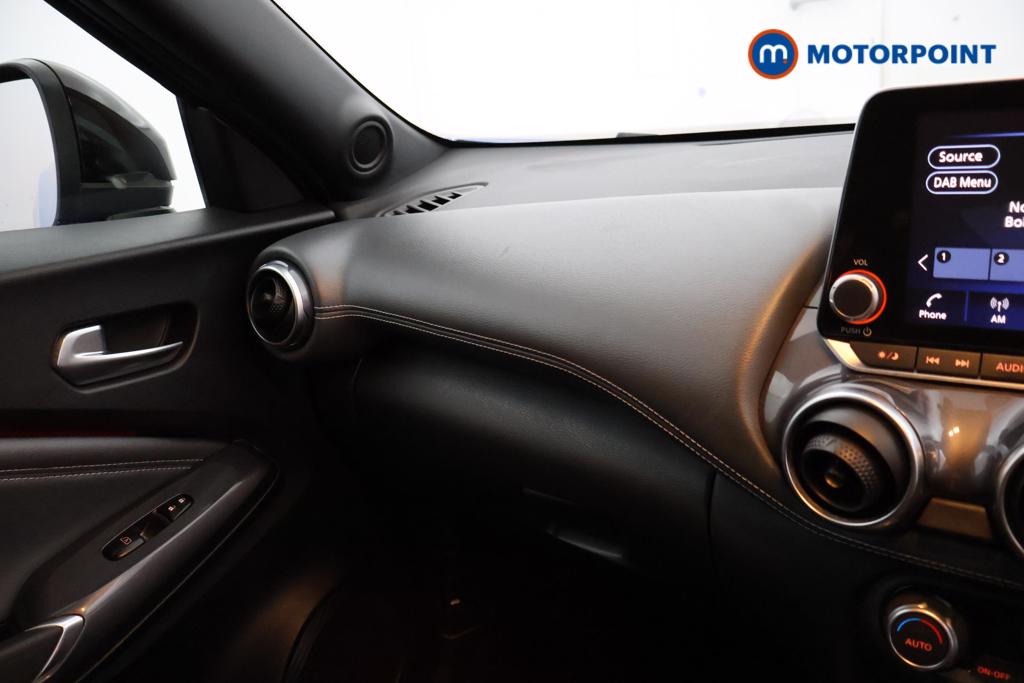 Nissan Juke N-Connecta Manual Petrol SUV - Stock Number (1550352) - 7th supplementary image