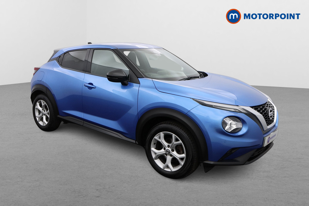 Nissan Juke N-Connecta Manual Petrol SUV - Stock Number (1550352) - Drivers side front corner