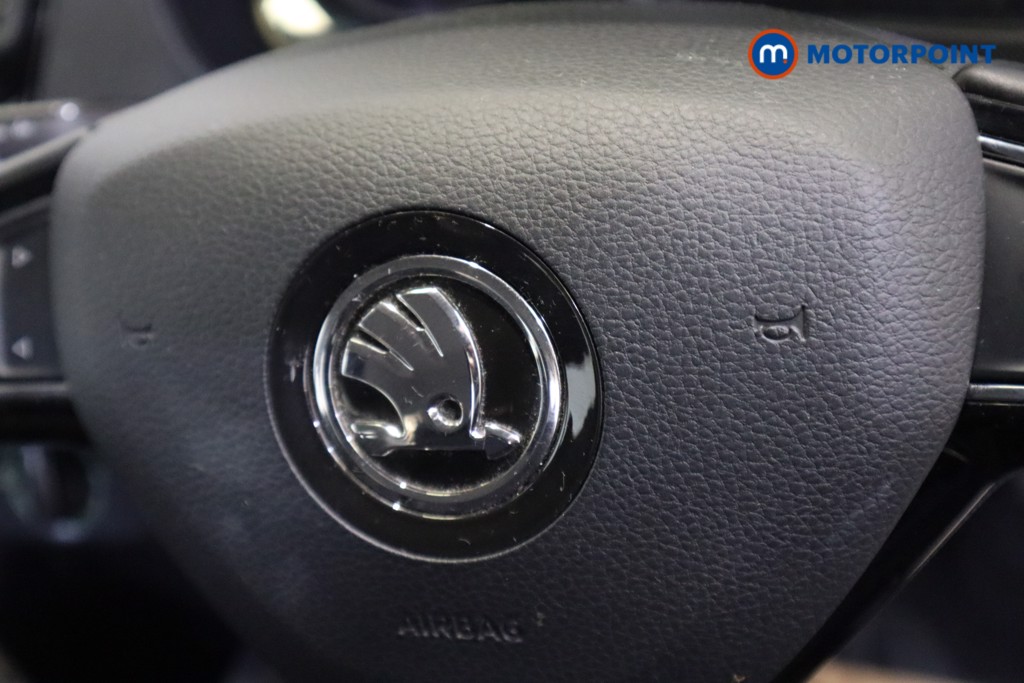 Skoda Fabia Colour Edition Manual Petrol Hatchback - Stock Number (1550386) - 11th supplementary image