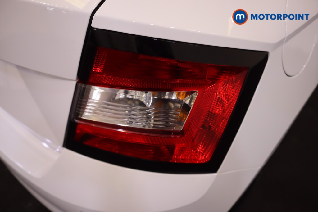 Skoda Fabia Colour Edition Manual Petrol Hatchback - Stock Number (1550386) - 22nd supplementary image
