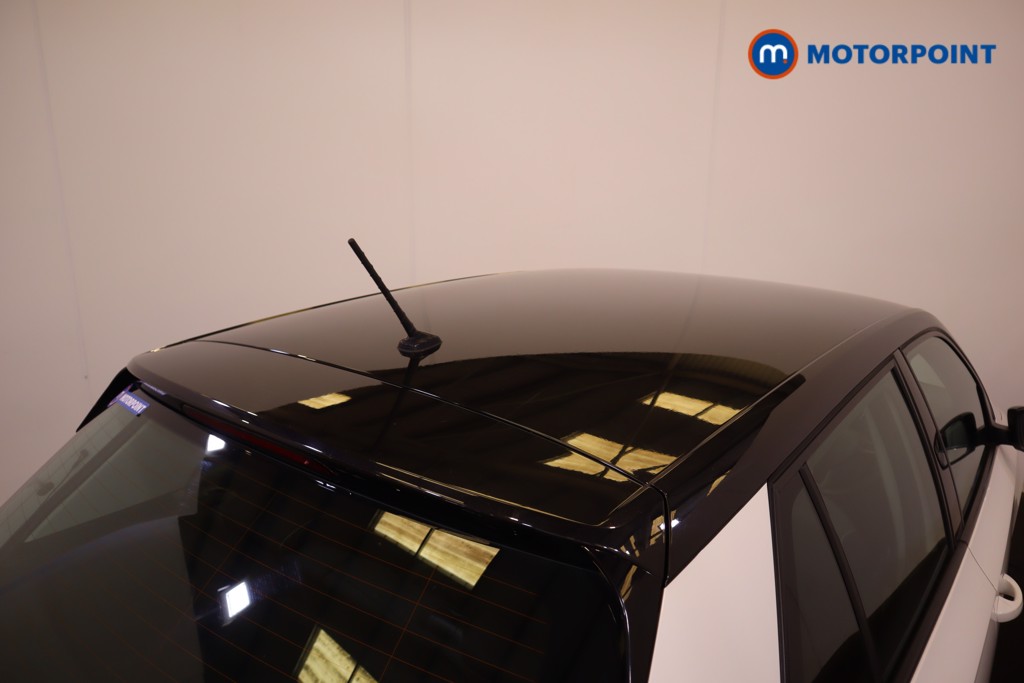 Skoda Fabia Colour Edition Manual Petrol Hatchback - Stock Number (1550386) - 23rd supplementary image