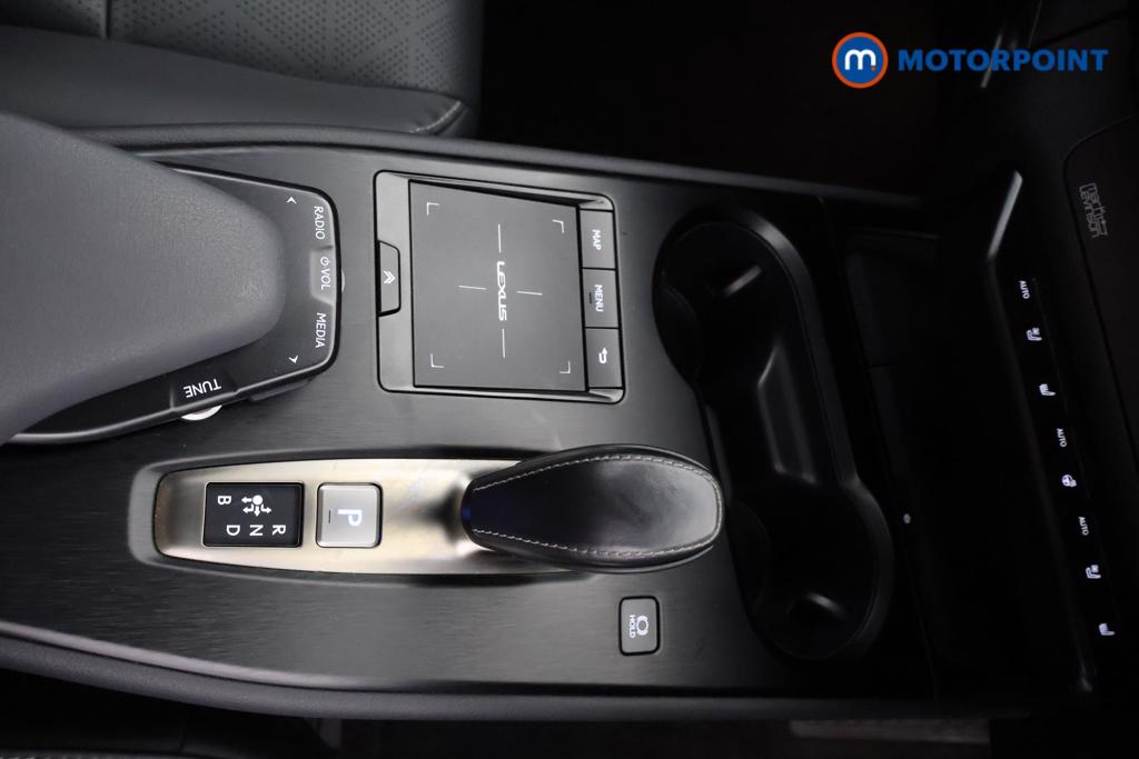 Lexus UX 300E 150Kw 54.3 Kwh 5Dr E-Cvt Takumi Pack Automatic Electric SUV - Stock Number (1550729) - 6th supplementary image