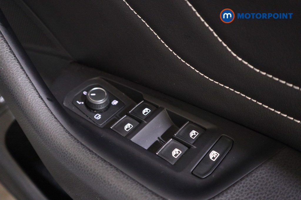 Volkswagen Arteon R-Line Automatic Petrol Estate - Stock Number (1551301) - 11th supplementary image