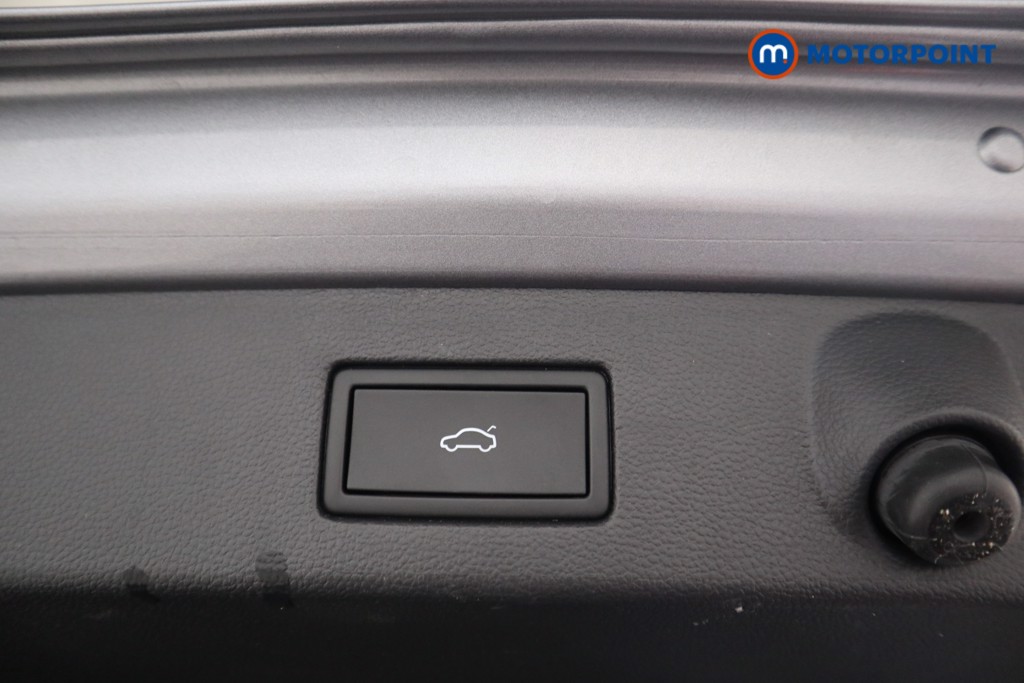 Volkswagen Arteon R-Line Automatic Petrol Estate - Stock Number (1551301) - 18th supplementary image
