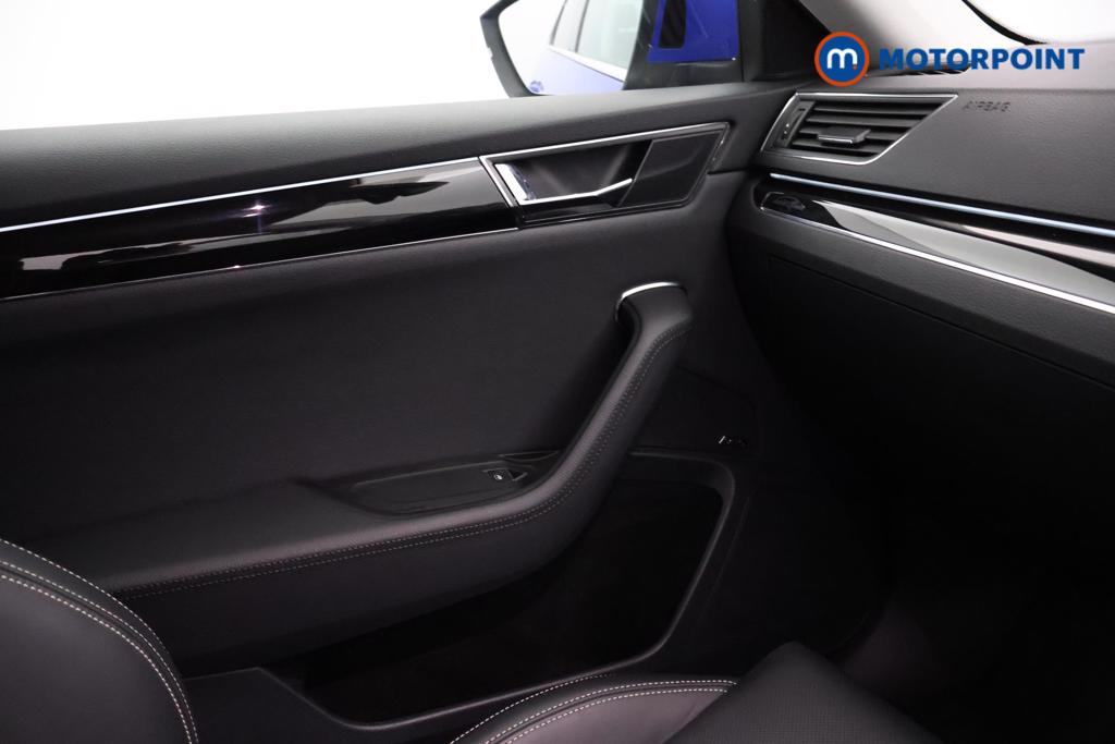 Skoda Superb Laurin -Plus Klement Automatic Petrol Plug-In Hybrid Estate - Stock Number (1551306) - 8th supplementary image