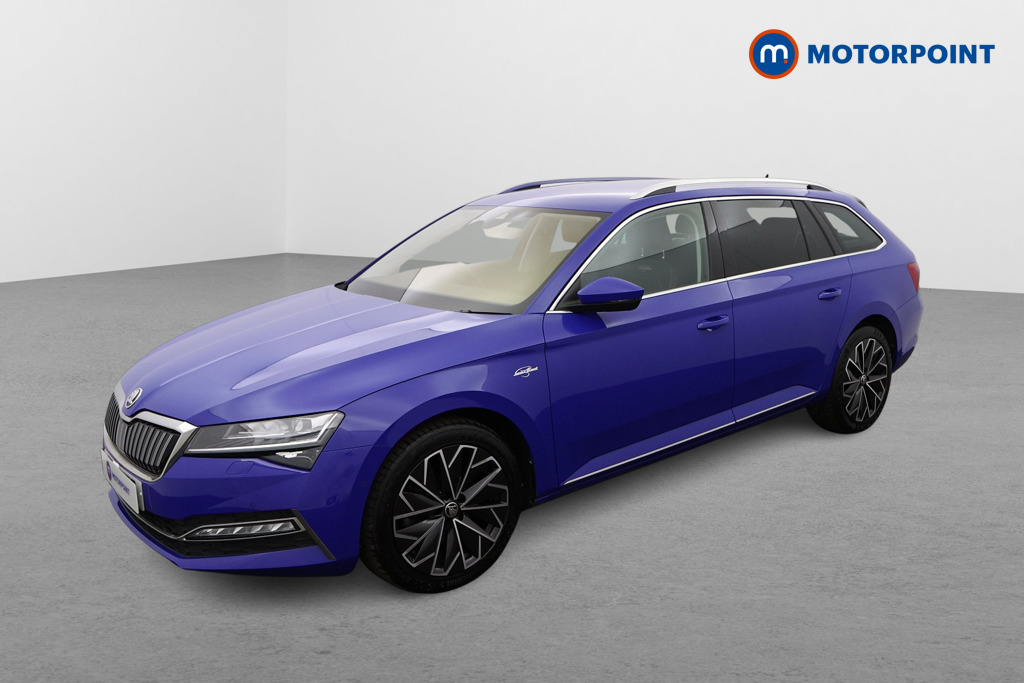 Skoda Superb Laurin -Plus Klement Automatic Petrol Plug-In Hybrid Estate - Stock Number (1551306) - Passenger side front corner