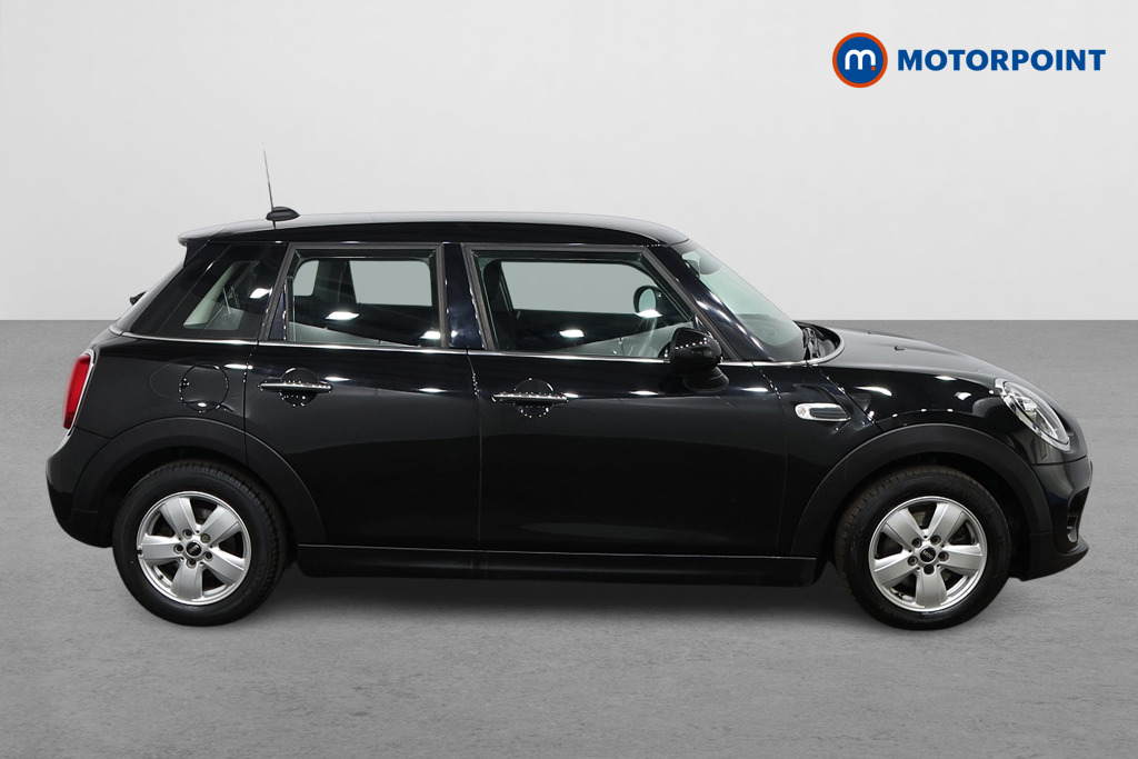 Mini Hatchback Cooper Manual Petrol Hatchback - Stock Number (1551591) - Drivers side