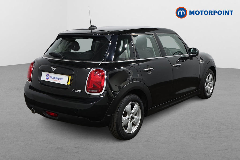Mini Hatchback Cooper Manual Petrol Hatchback - Stock Number (1551591) - Drivers side rear corner