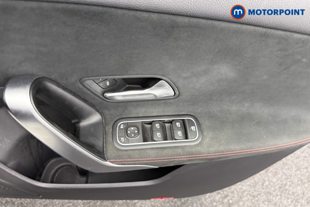 Mercedes-Benz A Class Amg Line Manual Petrol Hatchback - Stock Number (1551761) - 16th supplementary image