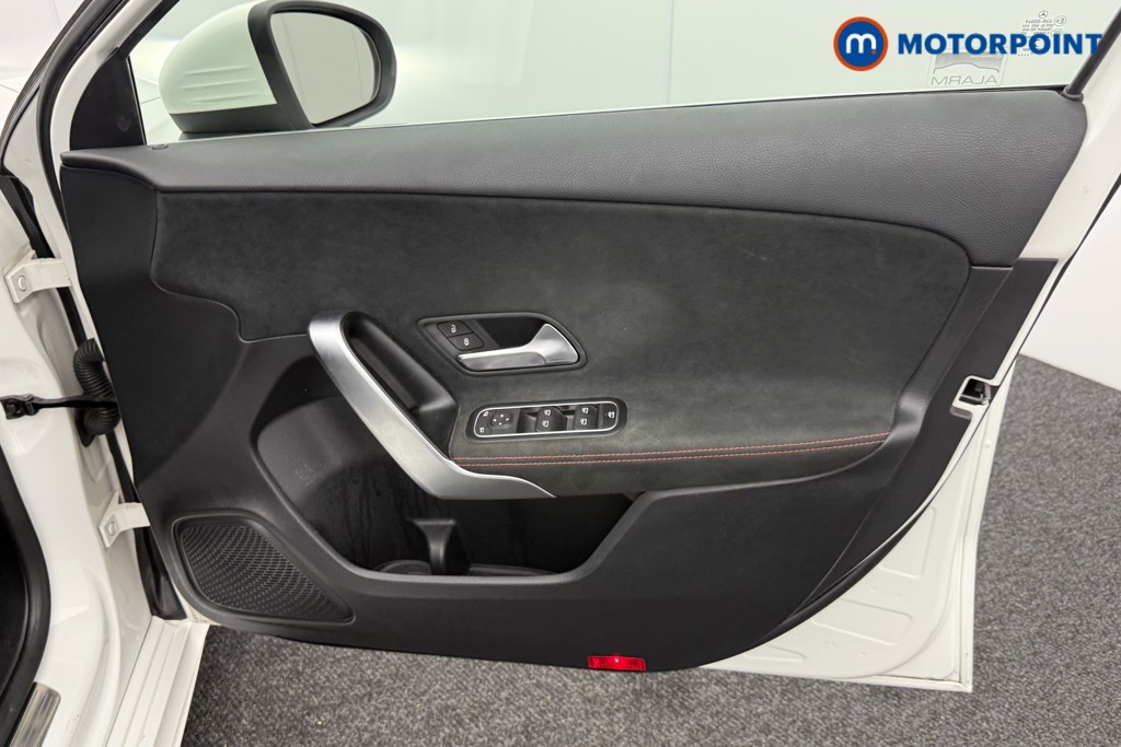 Mercedes-Benz A Class Amg Line Manual Petrol Hatchback - Stock Number (1551761) - 17th supplementary image