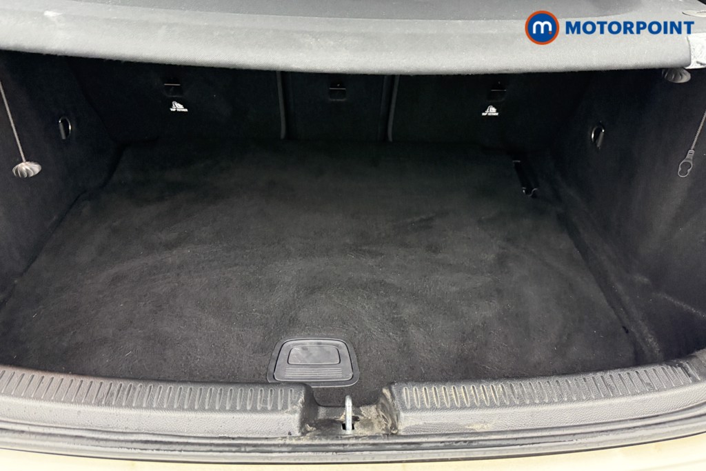 Mercedes-Benz A Class Amg Line Manual Petrol Hatchback - Stock Number (1551761) - 19th supplementary image