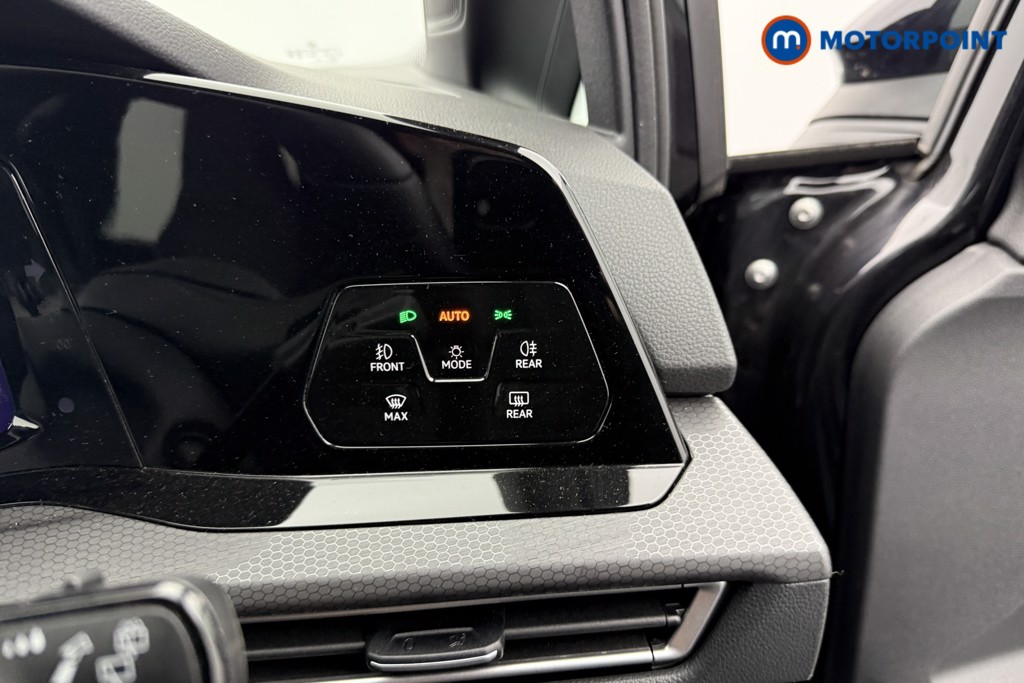 Volkswagen Golf GTE Automatic Petrol Plug-In Hybrid Hatchback - Stock Number (1551839) - 15th supplementary image