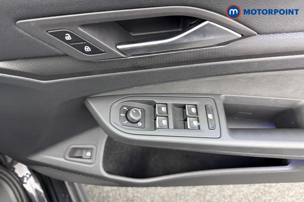 Volkswagen Golf GTE Automatic Petrol Plug-In Hybrid Hatchback - Stock Number (1551839) - 16th supplementary image