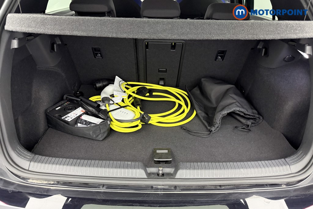 Volkswagen Golf GTE Automatic Petrol Plug-In Hybrid Hatchback - Stock Number (1551839) - 20th supplementary image