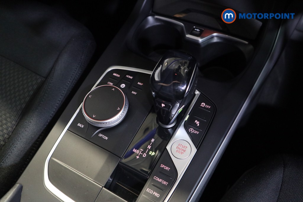 BMW 1 Series SE Automatic Petrol Hatchback - Stock Number (1551865) - 9th supplementary image