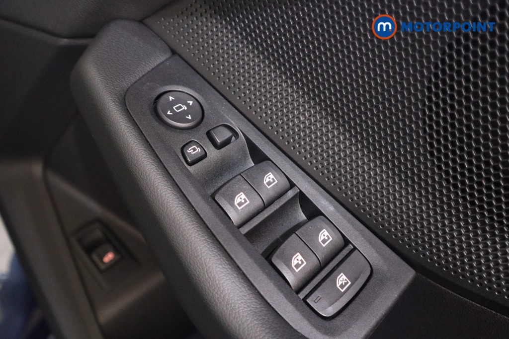 BMW 1 Series SE Automatic Petrol Hatchback - Stock Number (1551865) - 12th supplementary image