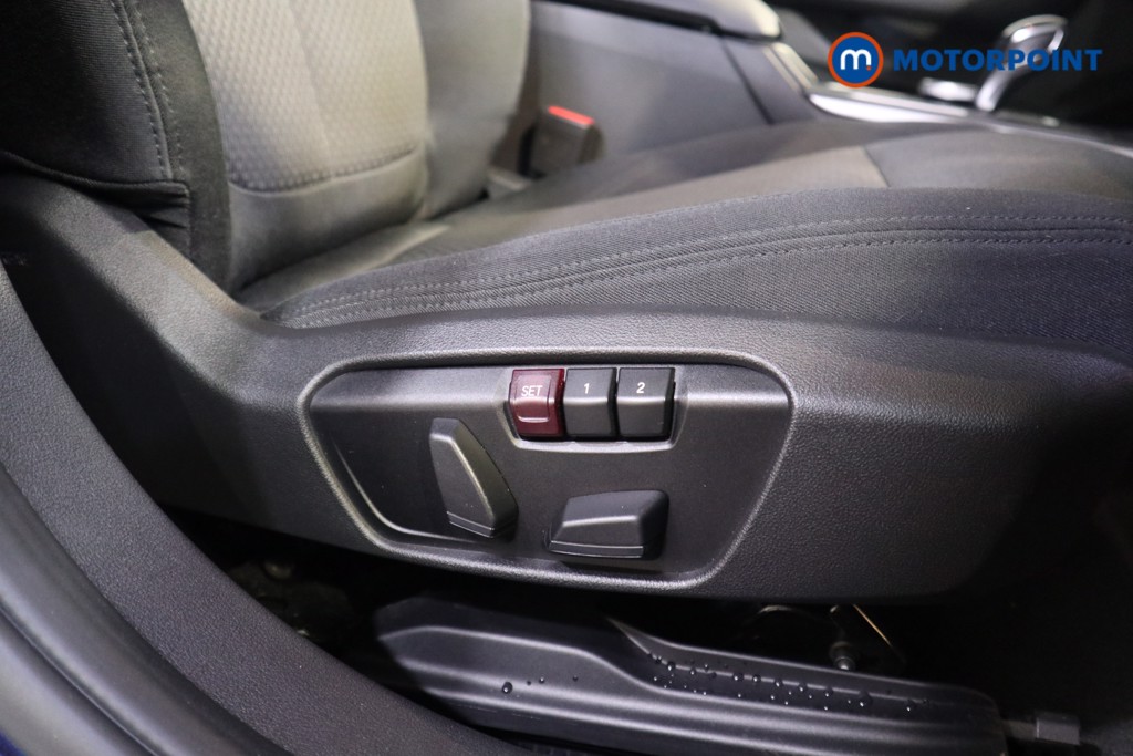 BMW 1 Series SE Automatic Petrol Hatchback - Stock Number (1551865) - 14th supplementary image