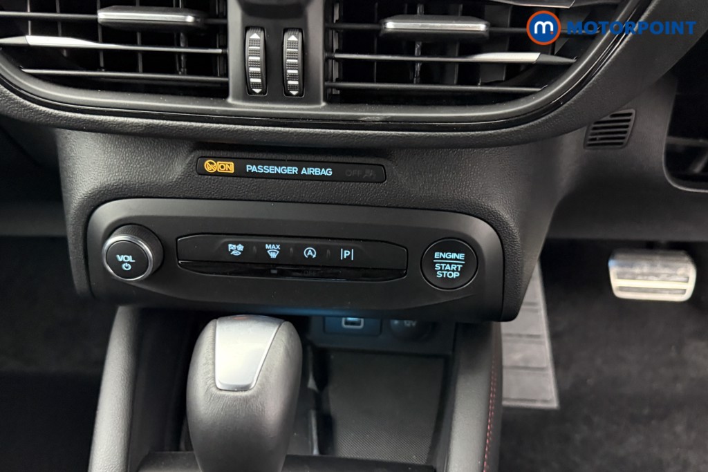 Ford Focus St-Line X Automatic Petrol-Electric Hybrid Hatchback - Stock Number (1552013) - 10th supplementary image