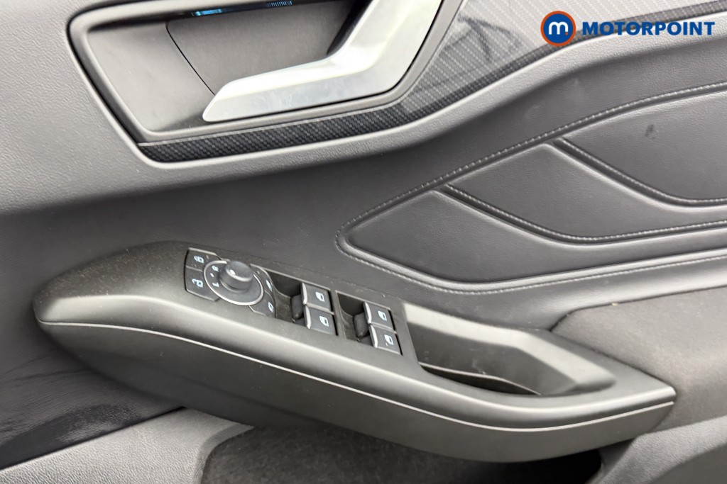 Ford Focus St-Line X Automatic Petrol-Electric Hybrid Hatchback - Stock Number (1552013) - 15th supplementary image