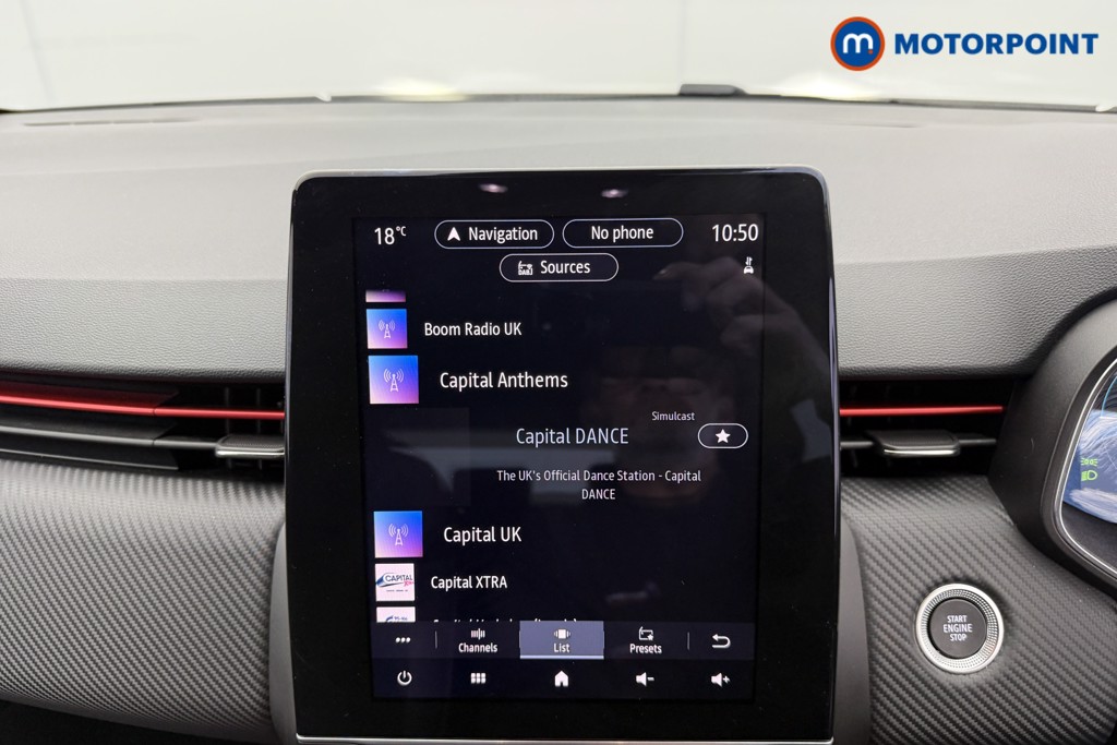 Renault Clio Rs Line Automatic Petrol-Electric Hybrid Hatchback - Stock Number (1552293) - 6th supplementary image