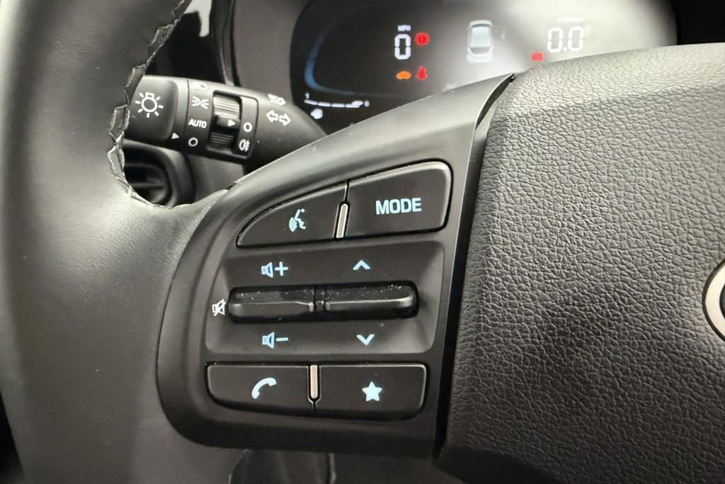 Hyundai I10 Advance Manual Petrol Hatchback - Stock Number (1552350) - 4th supplementary image