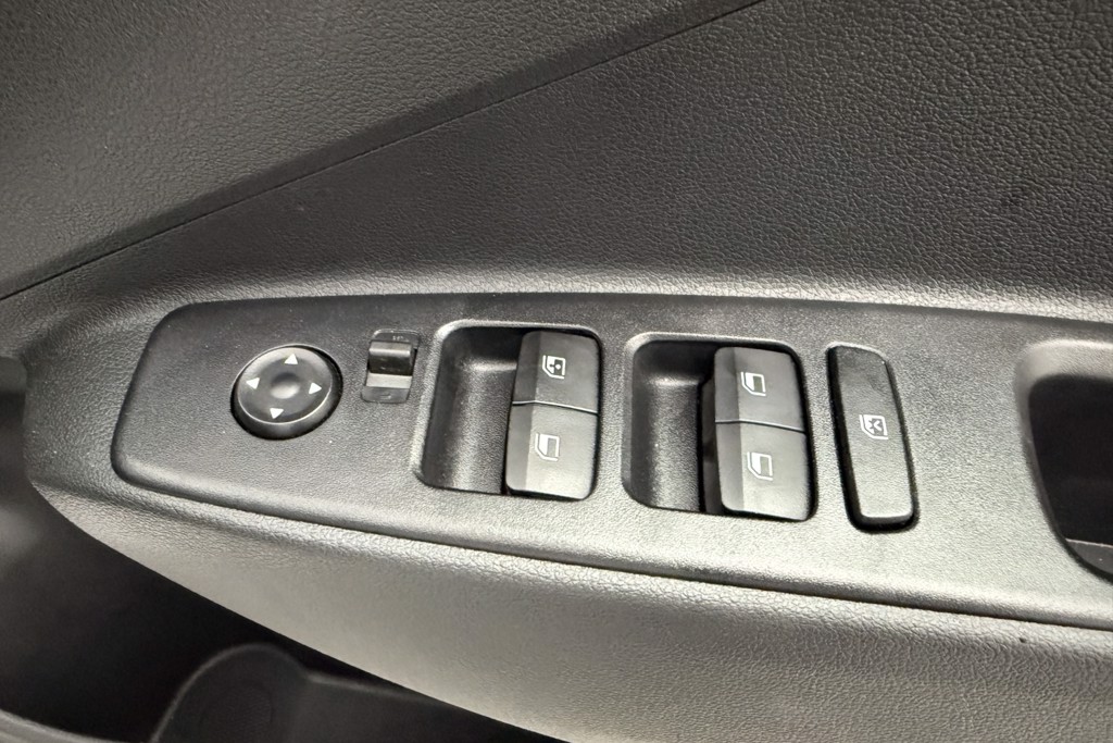 Hyundai I10 Advance Manual Petrol Hatchback - Stock Number (1552350) - 18th supplementary image