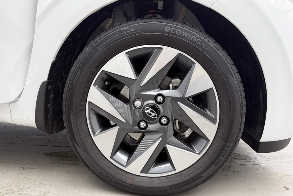 Hyundai I10 Advance Manual Petrol Hatchback - Stock Number (1552350) - 29th supplementary image