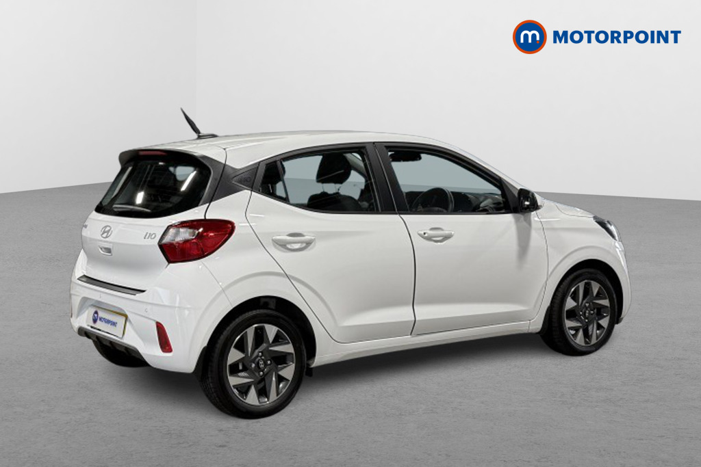Hyundai I10 Advance Manual Petrol Hatchback - Stock Number (1552350) - Drivers side rear corner