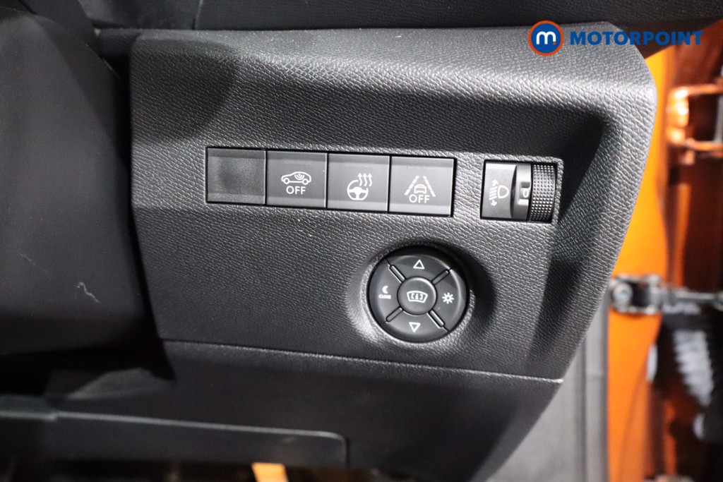 Citroen C4 Shine Plus Automatic Diesel Hatchback - Stock Number (1552602) - 18th supplementary image