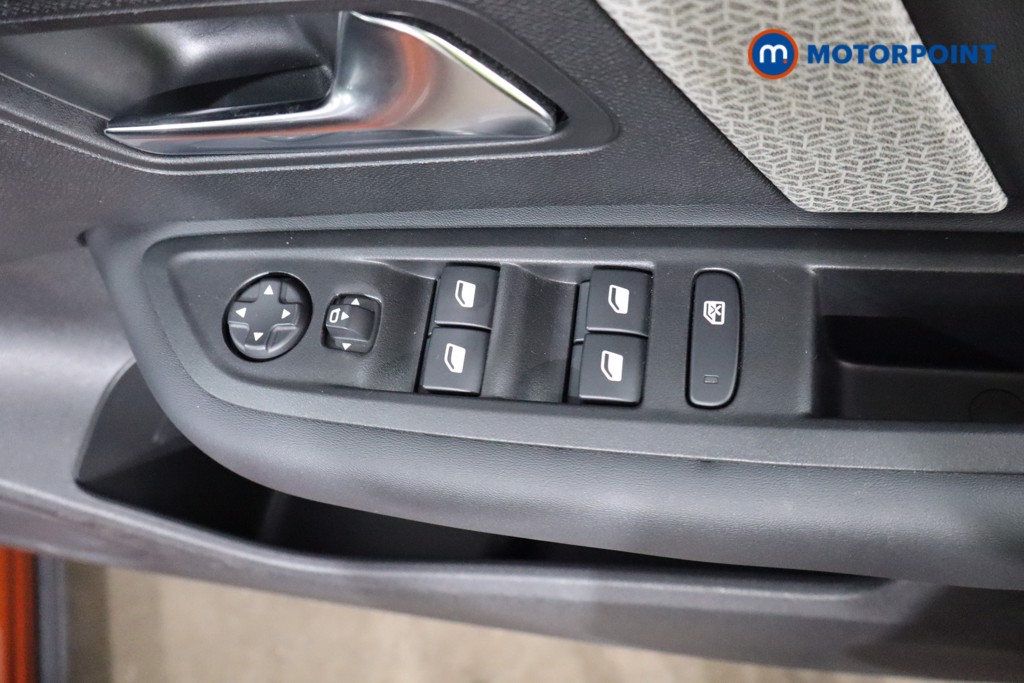 Citroen C4 Shine Plus Automatic Diesel Hatchback - Stock Number (1552602) - 20th supplementary image