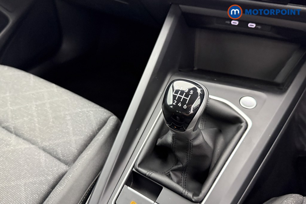 Volkswagen Golf Life Manual Petrol Hatchback - Stock Number (1552967) - 13th supplementary image