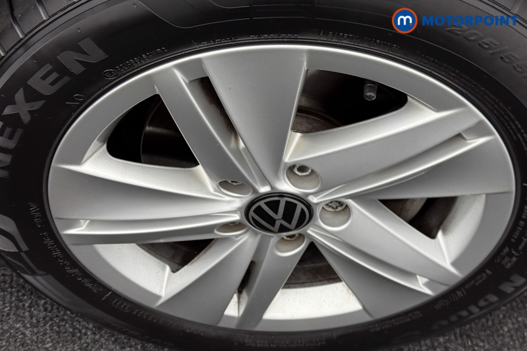 Volkswagen Golf Life Manual Petrol Hatchback - Stock Number (1552967) - 32nd supplementary image
